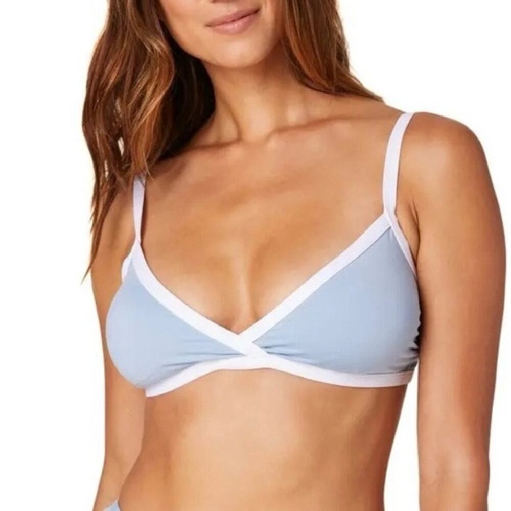 Andie Swim Cove Bikini Top in Pool Blue White Size Medium